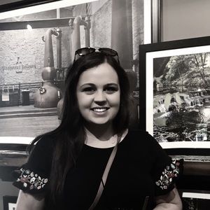 Meet your Posher, Jillian